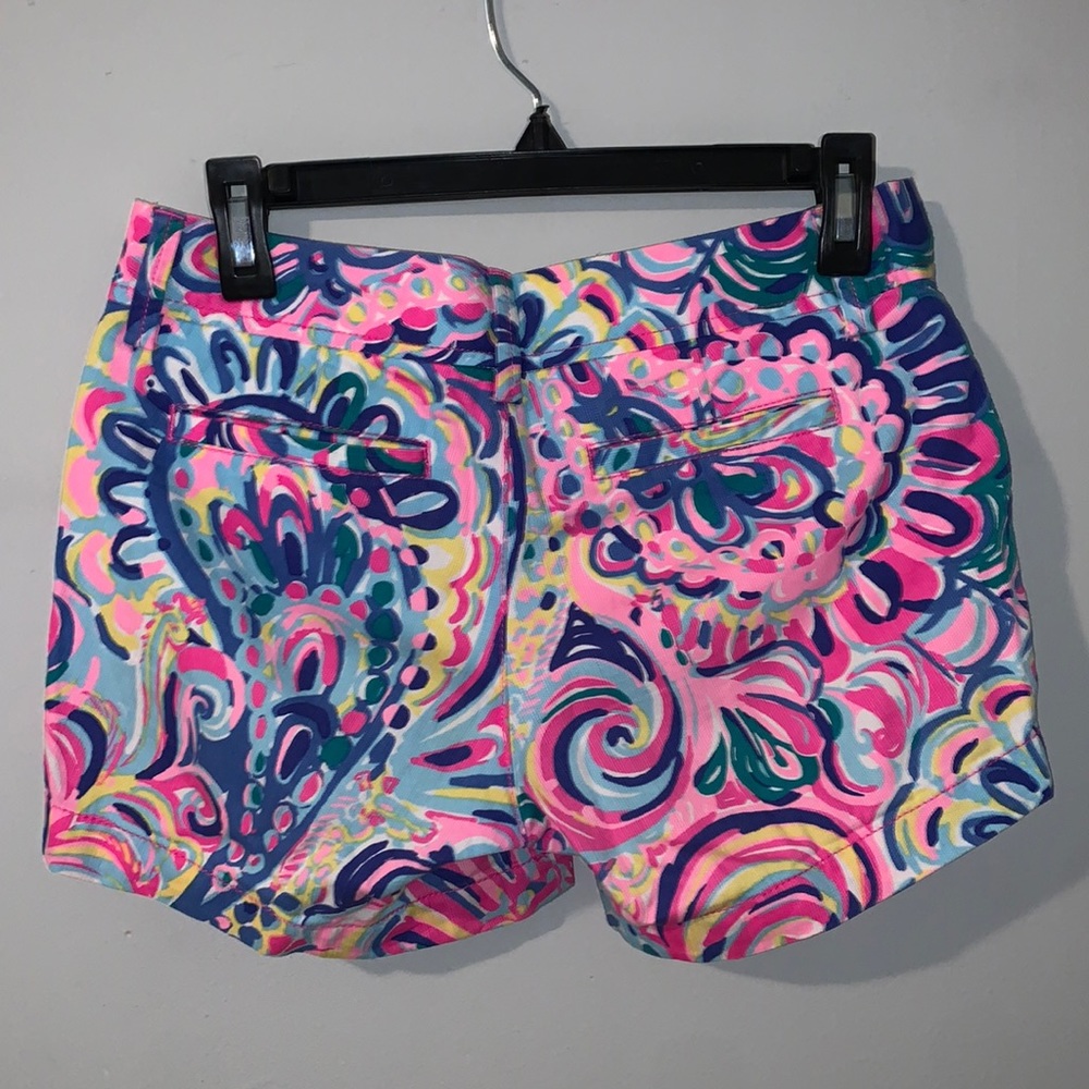 Lilly Pulitzer Callahan Shorts - Picture 2 of 5